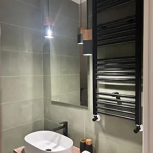 Appartamento A Due Passi Dalla Scalinata Restyling, Caltagirone